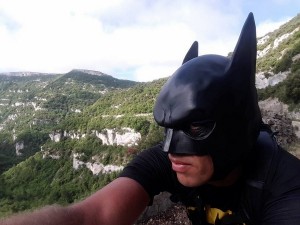 Découverte de paysages avec le Batman de Provence